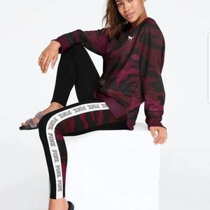 NEW RARE VS PINK CAMO LEGGINGS